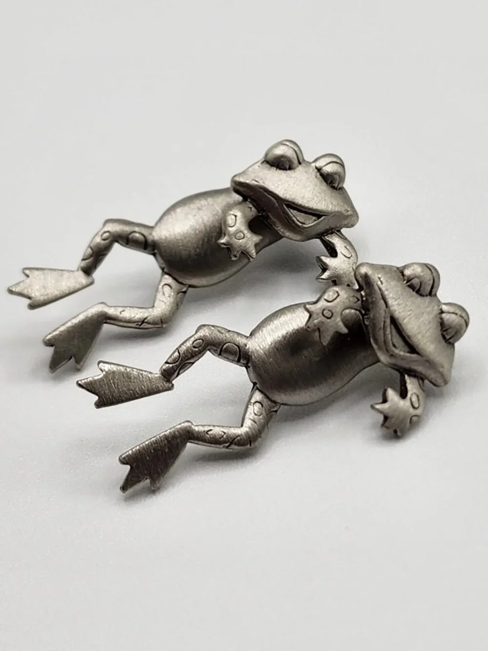 Vintage J.J. Jonette Jewelry Pewter 3D Frog Toad Two Piece Pierced Earrings